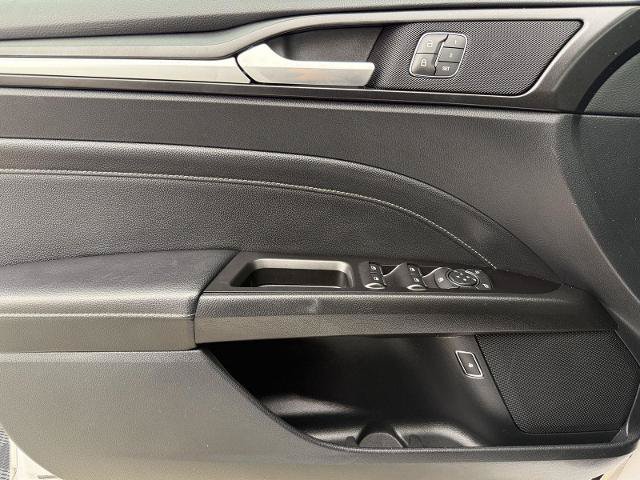Certified 2019 Ford Fusion Energi Titanium FWD image 16