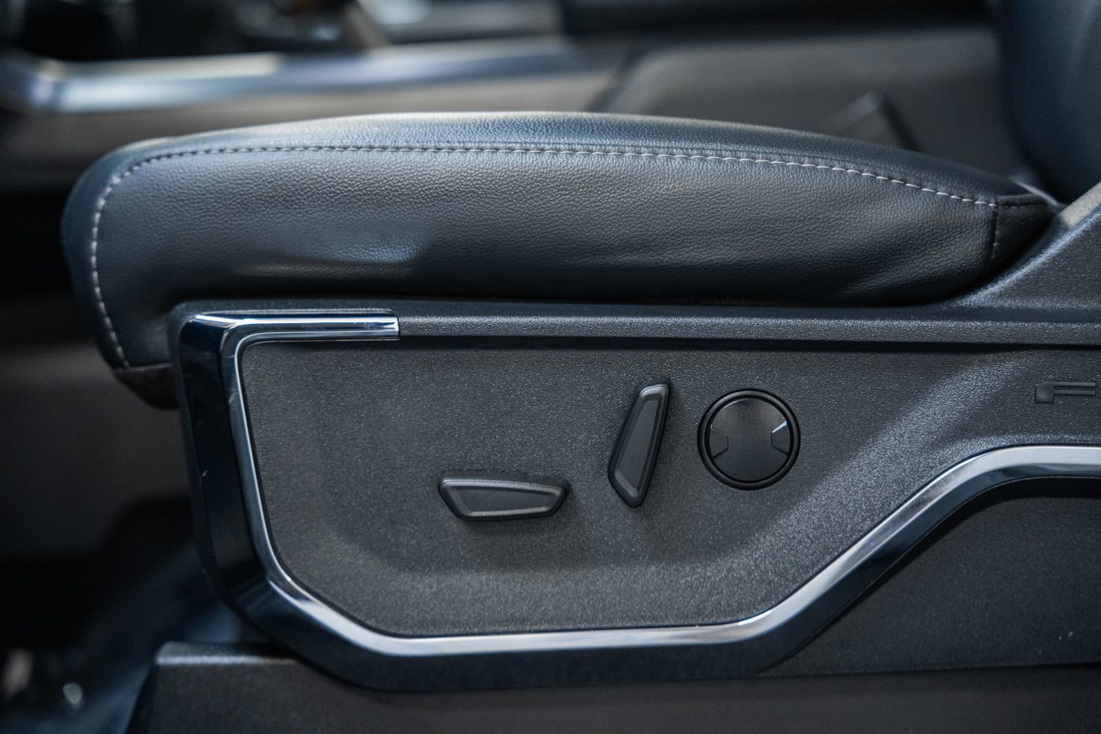 Certified 2024 Ford F150 Lariat image 48