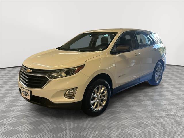Used 2019 Chevrolet Equinox LS AWD/4WD image 2