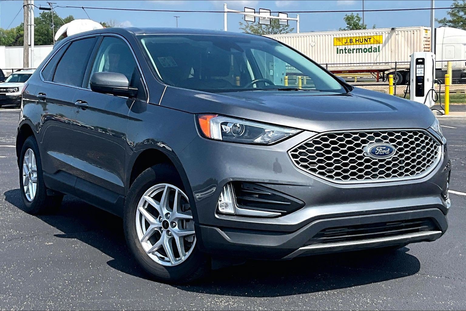 Certified 2023 Ford Edge SEL w/ Convenience Package AWD/4WD image 36