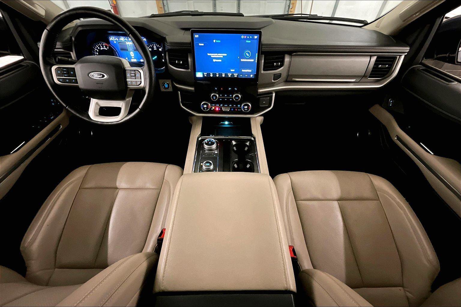 Certified 2022 Ford Expedition XLT image 14