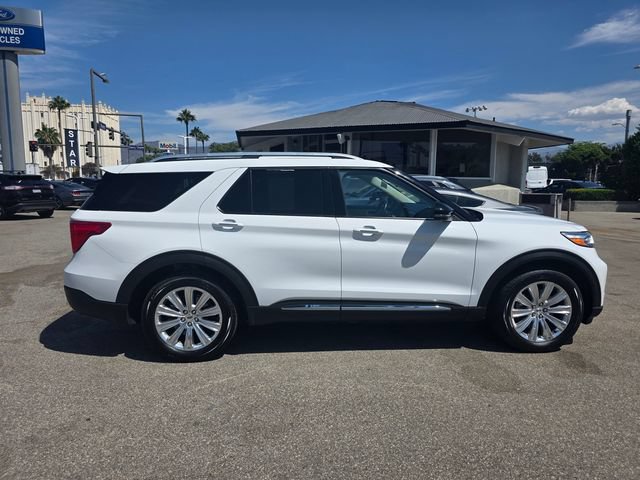Certified 2021 Ford Explorer Limited w/ Hybrid Equipment Group 310A RWD image 3
