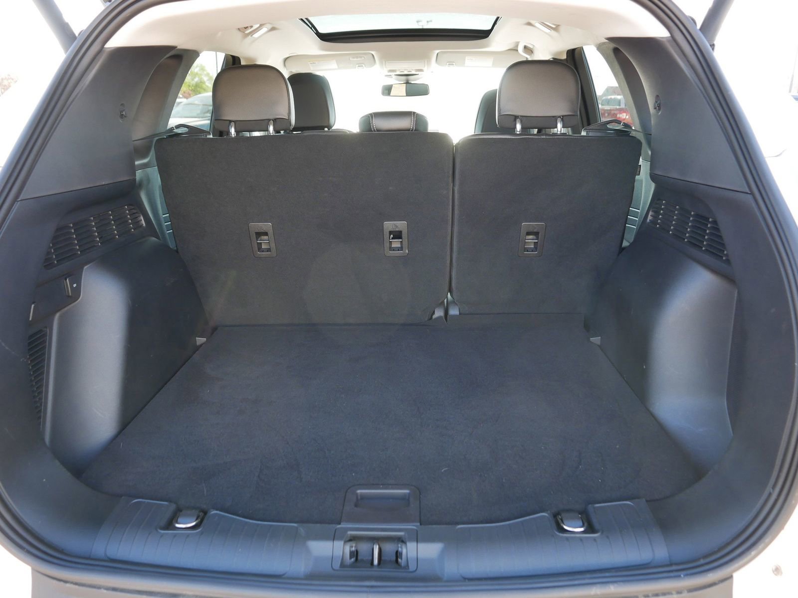 Certified 2023 Ford Escape Platinum w/ Premium Technology Package AWD/4WD image 14
