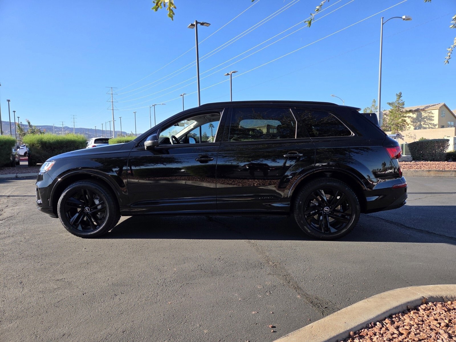 Used 2022 Audi Q7 3.0T Premium Plus image 2