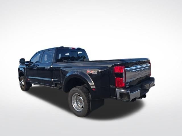 Certified 2025 Ford F350 King Ranch w/ Chrome Package image 5