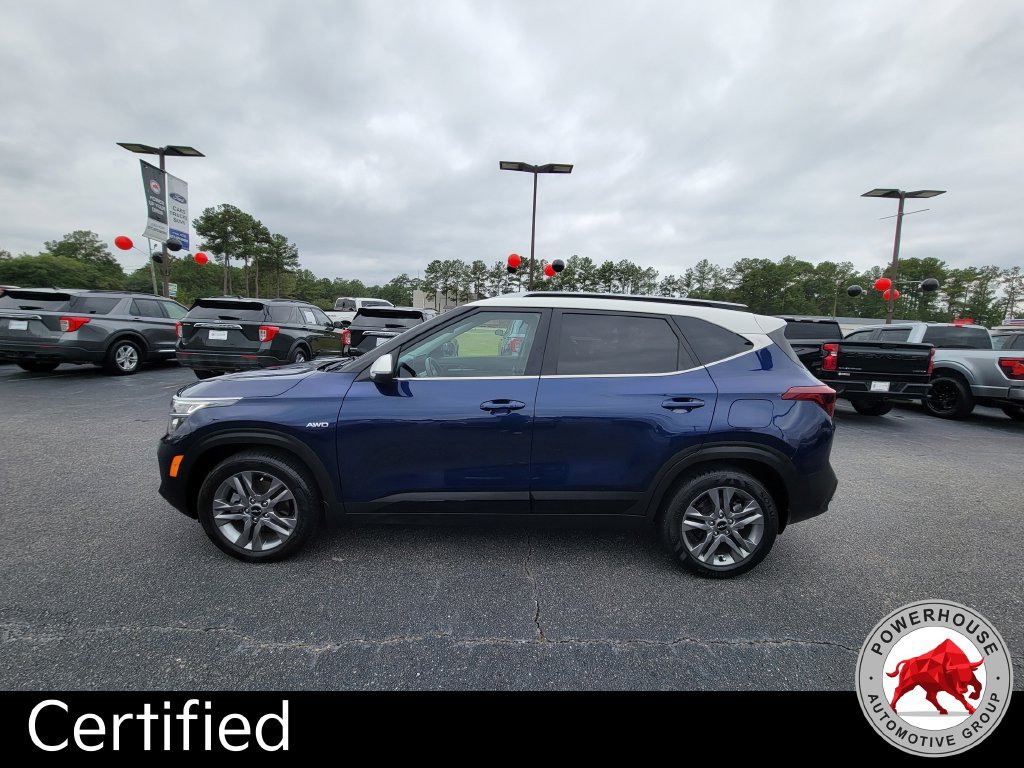 Used 2022 Kia Seltos S AWD/4WD image 3