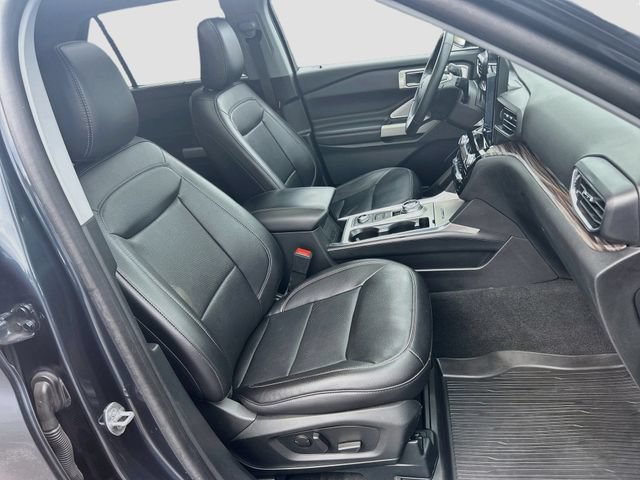 Certified 2024 Ford Explorer Limited w/ Limited Technology Package AWD/4WD image 39