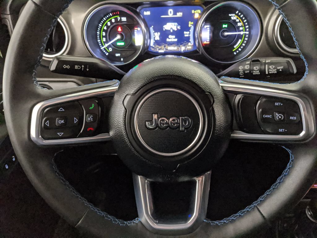 Used 2023 Jeep Wrangler Unlimited Rubicon 4xe AWD/4WD image 11