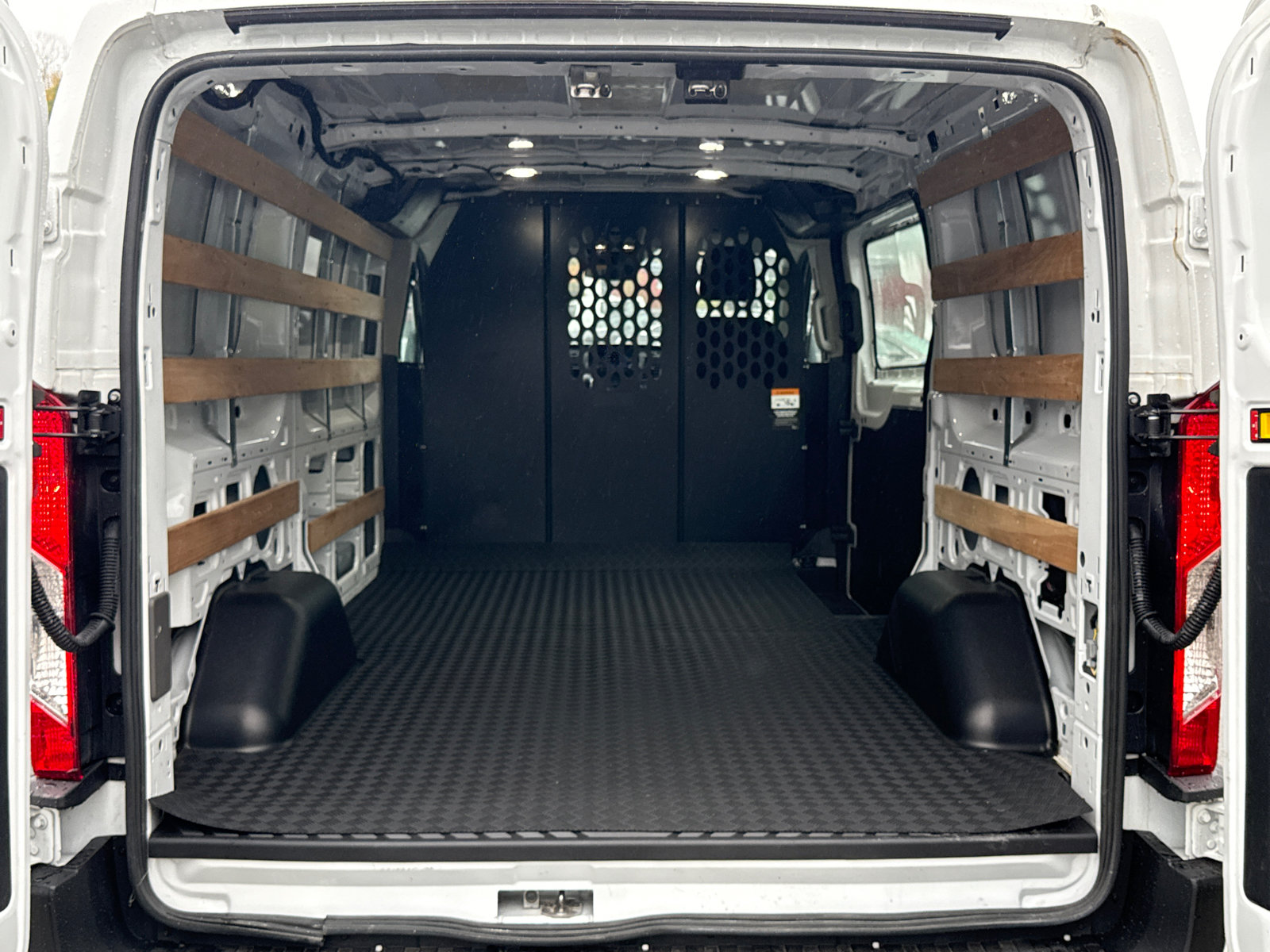 Certified 2025 Ford Transit 250 Low Roof w/ Exterior Upgrade Package RWD image 23