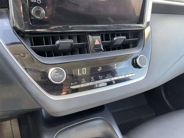 Used 2023 Toyota Corolla LE image 28