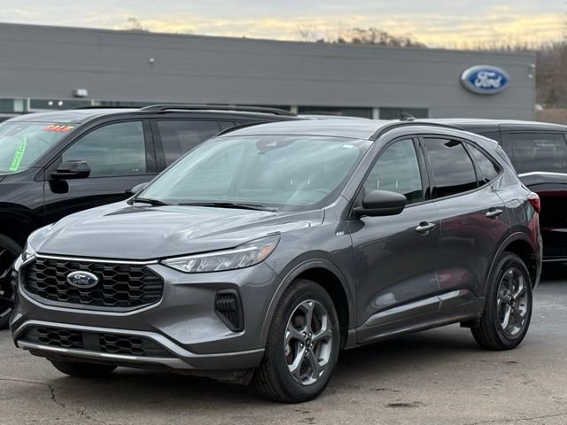 Certified 2023 Ford Escape ST-Line w/ Tech Pack #1 image 29