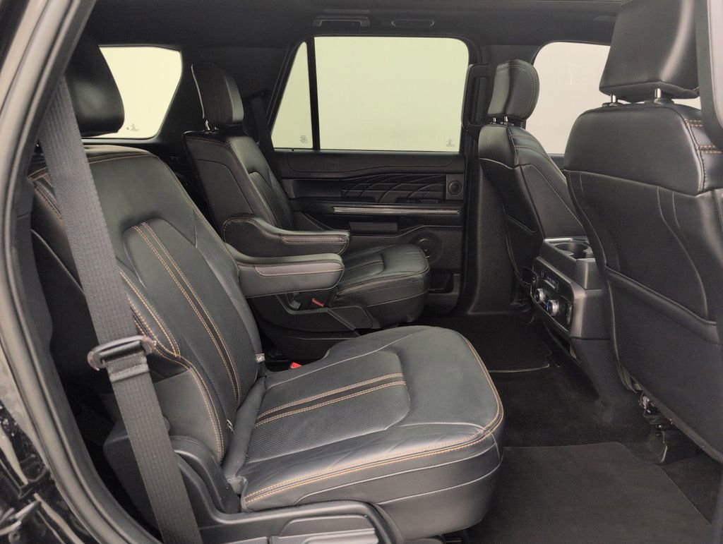 Certified 2023 Ford Expedition Platinum RWD image 17