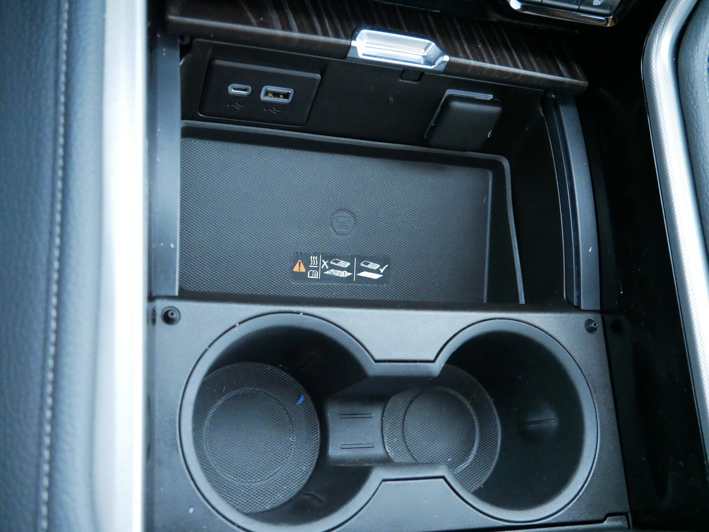 Used 2021 GMC Yukon Denali image 23