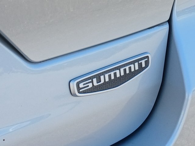 Used 2025 Jeep Grand Cherokee Summit AWD/4WD image 27