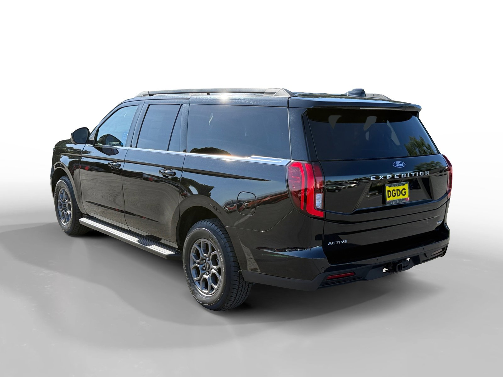 Certified 2025 Ford Expedition Max Active AWD/4WD image 3