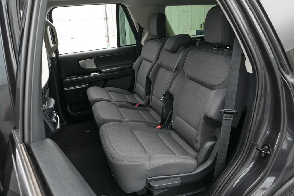 Certified 2025 Ford Expedition Active AWD/4WD image 23