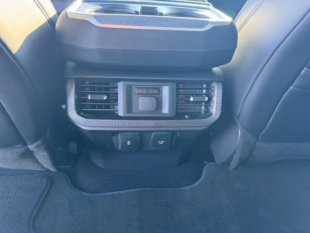 Certified 2025 Ford F150 Platinum w/ Equipment Group 702A High image 34