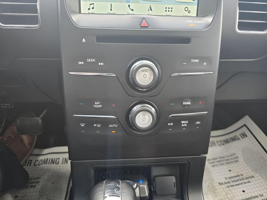 Certified 2019 Ford Flex SEL w/ Equipment Group 202A AWD/4WD image 24