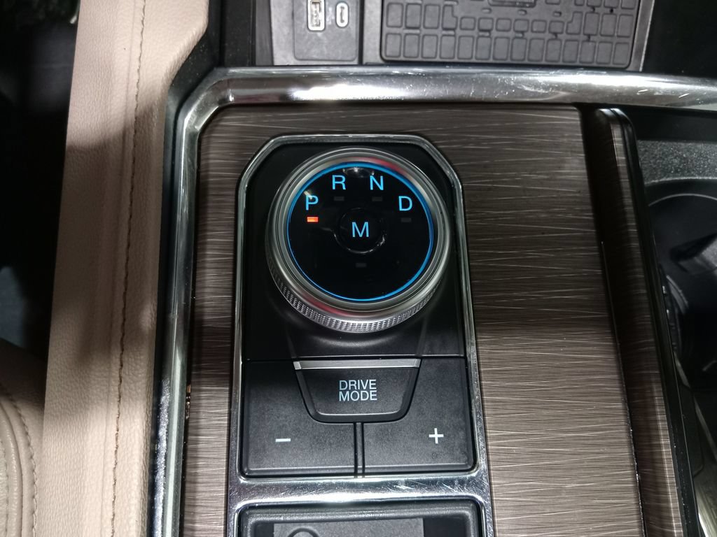 Certified 2024 Ford Expedition Max Limited RWD image 25