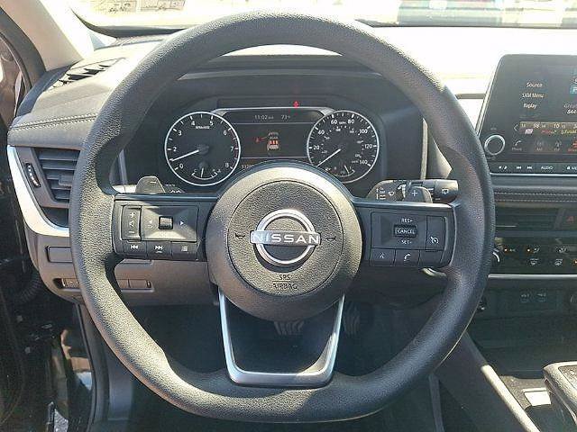 Used 2024 Nissan Rogue S AWD/4WD image 15