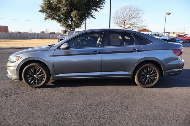 Used 2021 Volkswagen Jetta S image 2