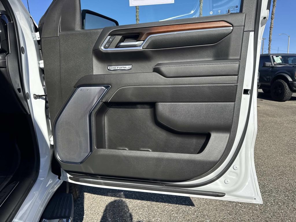 Used 2024 GMC Sierra 1500 Denali w/ Technology Package image 28