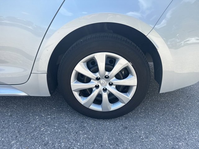 Used 2024 Toyota Corolla LE image 14