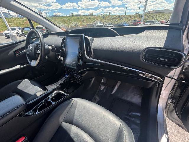 Used 2018 Toyota Prius Prime Premium FWD image 32