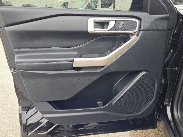 Certified 2023 Ford Explorer XLT w/ Equipment Group 202A image 23