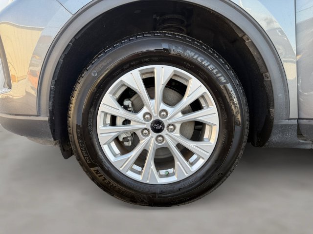 Certified 2025 Ford Escape Active FWD image 22