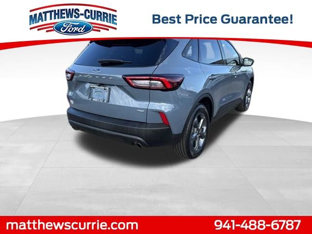 Certified 2025 Ford Escape ST-Line w/ Equipment Group 301A image 4