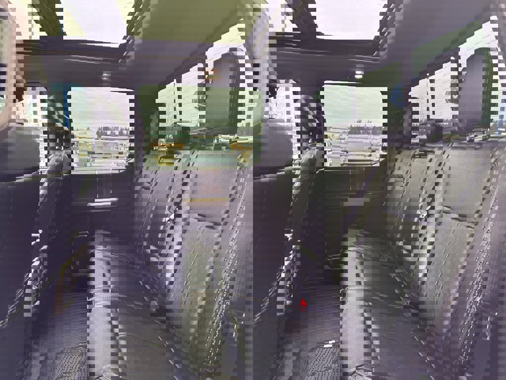 Certified 2020 Ford F150 Lariat w/ Equipment Group 502A Luxury image 24