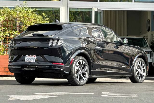 Certified 2023 Ford Mustang Mach-E Premium AWD/4WD image 4