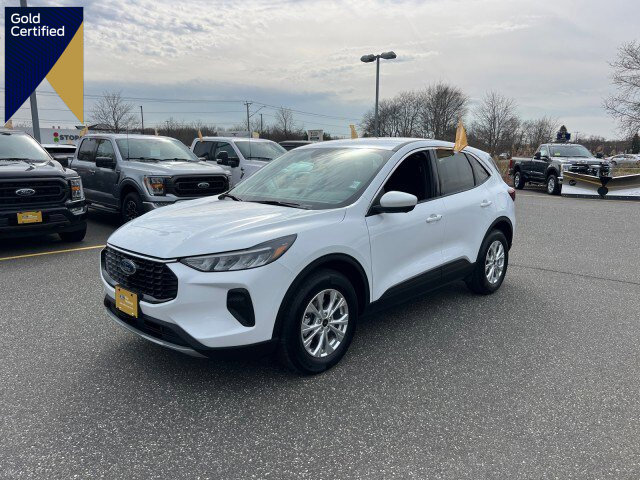 Certified 2023 Ford Escape Active w/ Tech Pack #2 AWD/4WD image 1