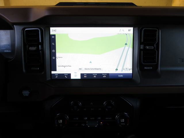 Certified 2024 Ford Bronco Outer Banks AWD/4WD image 17