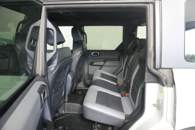 Certified 2024 Ford Bronco Black Diamond AWD/4WD image 24
