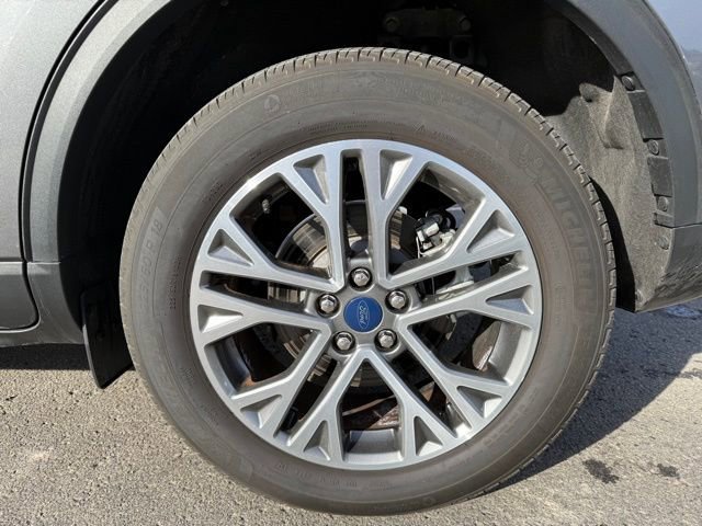 Certified 2022 Ford Escape SEL AWD/4WD image 13