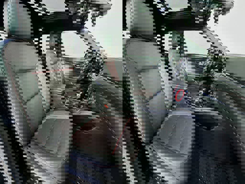 Used 2023 Chevrolet Blazer RS w/ Enhanced Convenience Package image 18