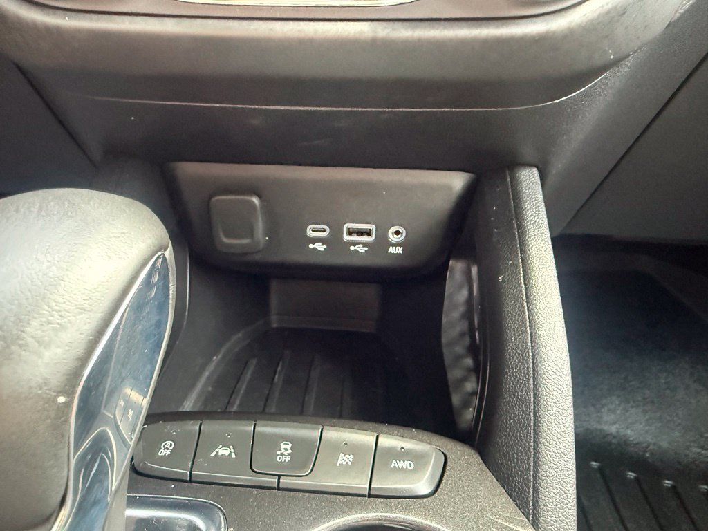 Used 2023 Chevrolet TrailBlazer ACTIV w/ Convenience Package AWD/4WD image 29