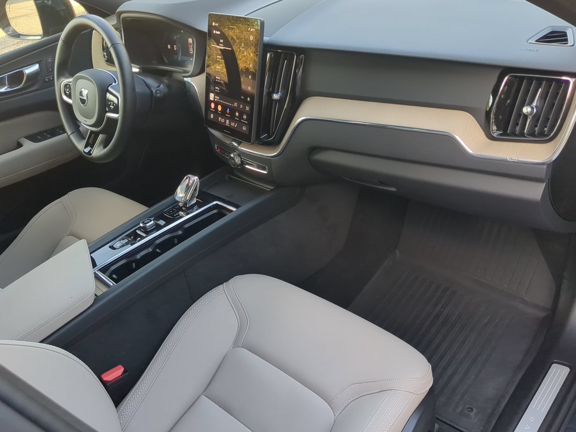 Used 2026 Volvo XC60 B5 Plus AWD/4WD image 49