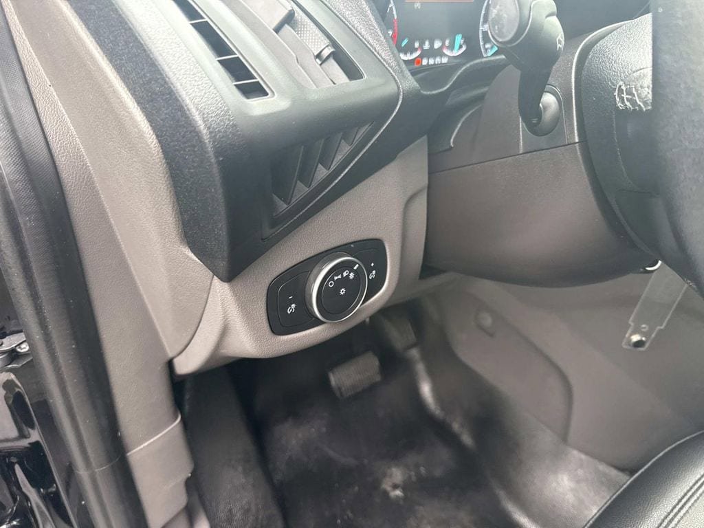 Certified 2020 Ford Transit Connect XL FWD image 15