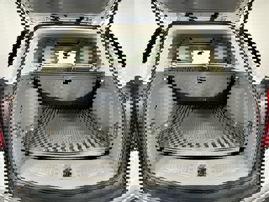 Used 2022 Cadillac XT5 Premium Luxury image 24