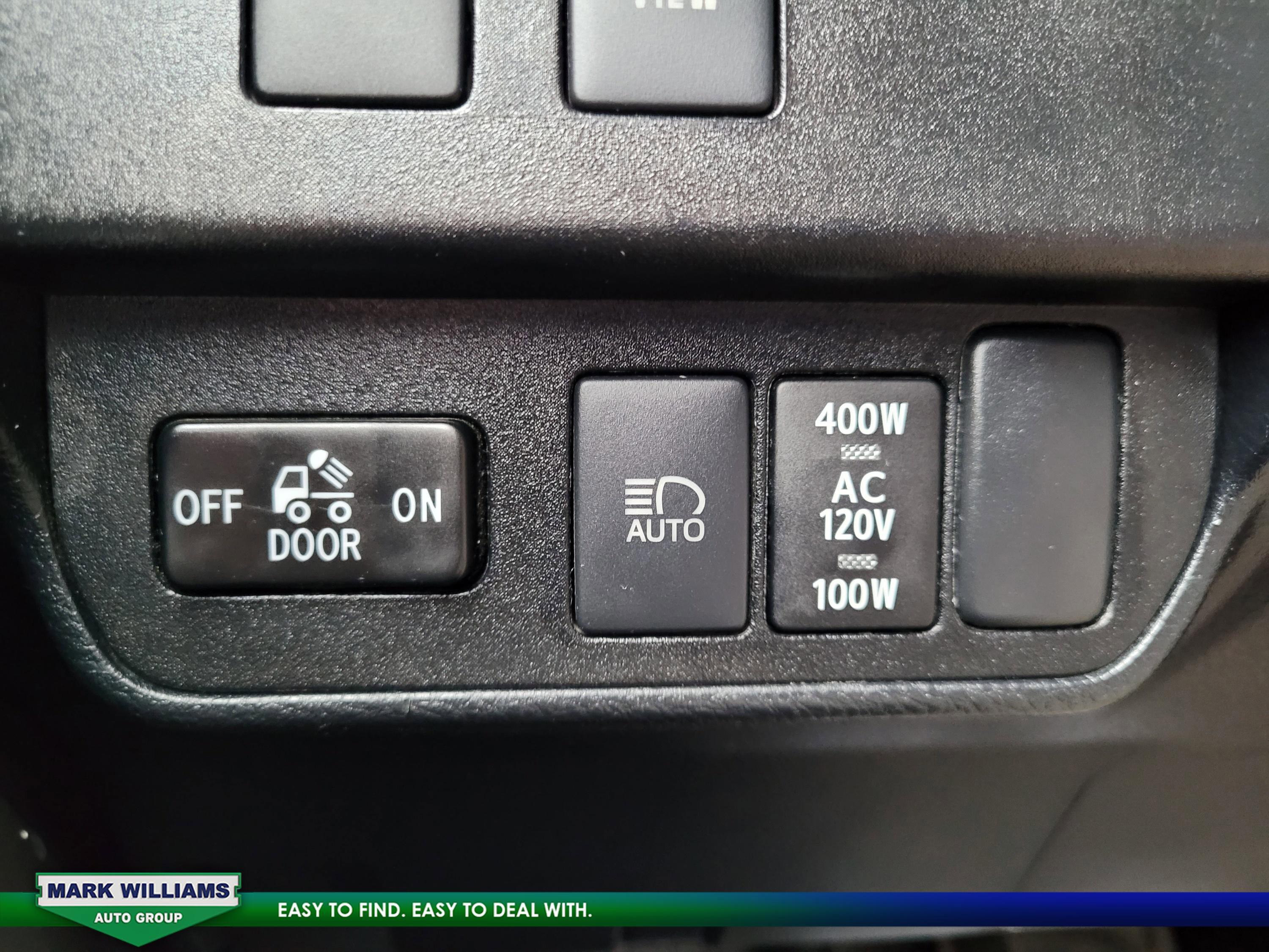 Used 2020 Toyota Tacoma Limited image 26