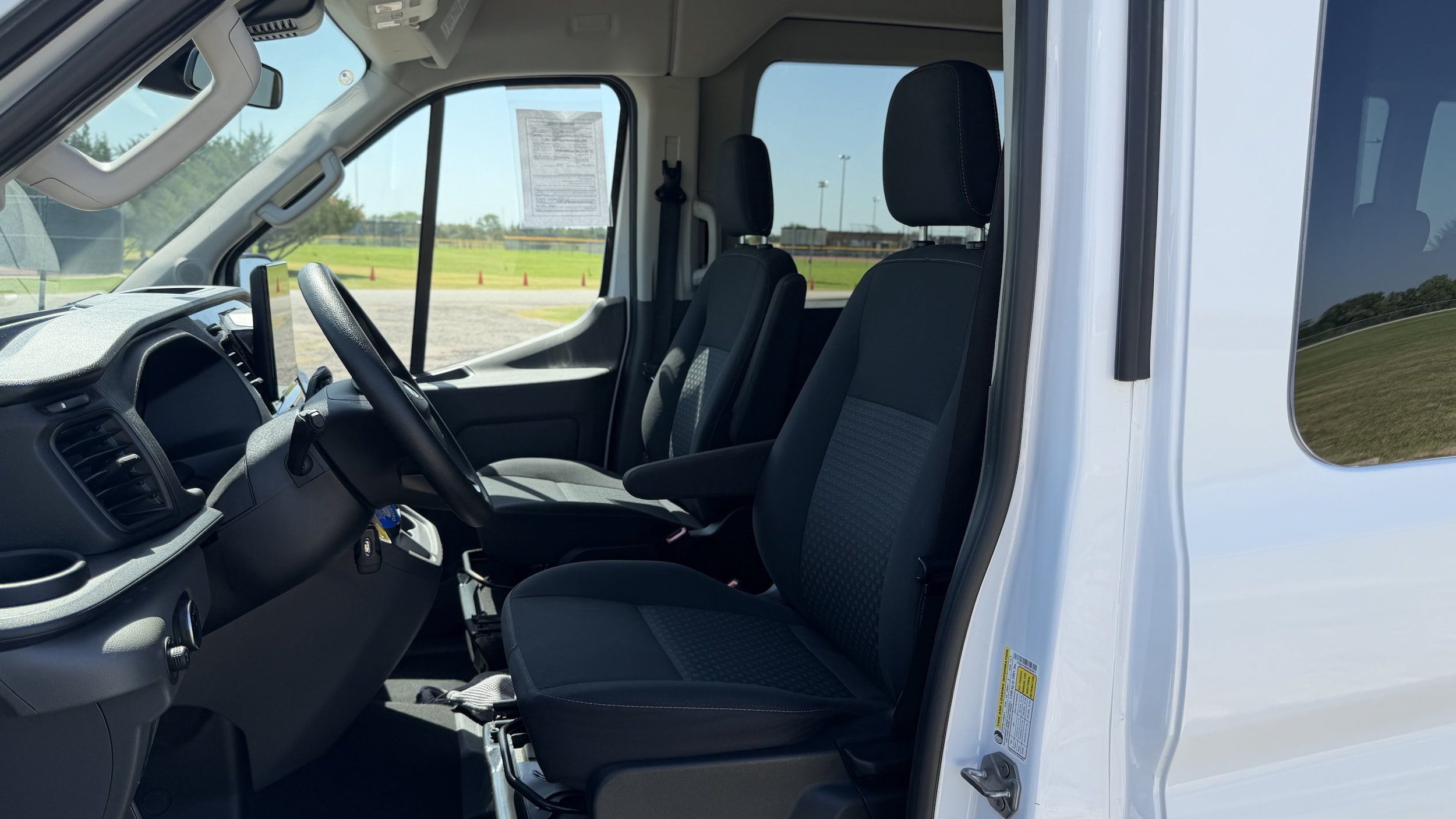 Certified 2023 Ford Transit 350 XLT RWD image 19