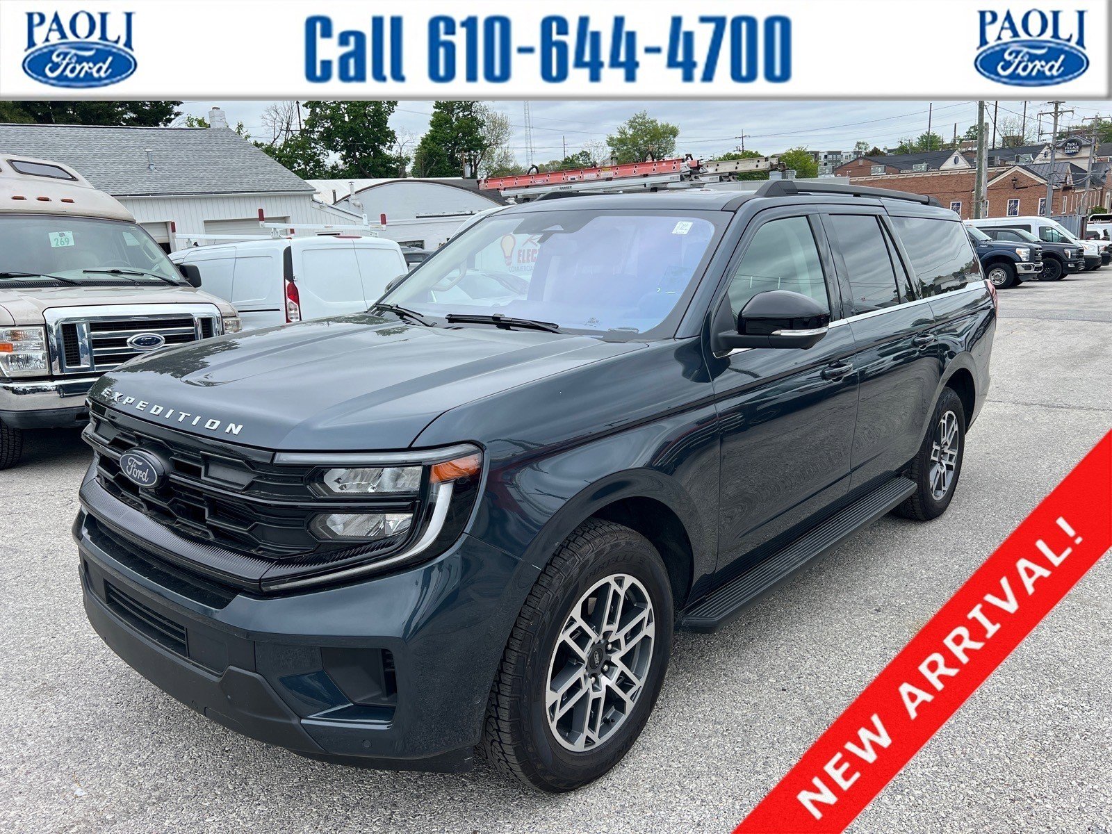 Certified 2025 Ford Expedition Max Active AWD/4WD image 1