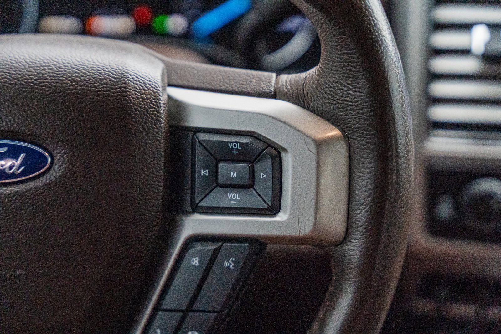 Certified 2020 Ford F250 King Ranch w/ Chrome Package image 37