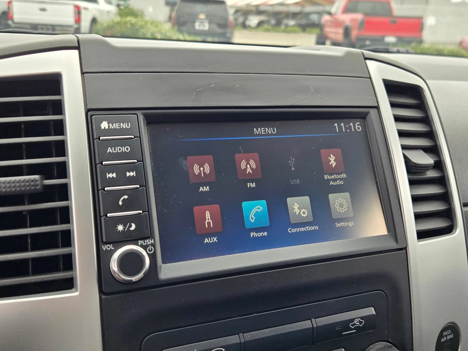 Used 2019 Nissan Frontier SV RWD image 14