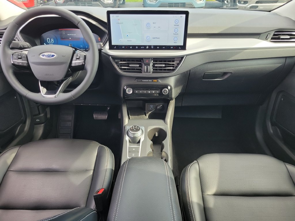 Certified 2023 Ford Escape Platinum AWD/4WD image 12