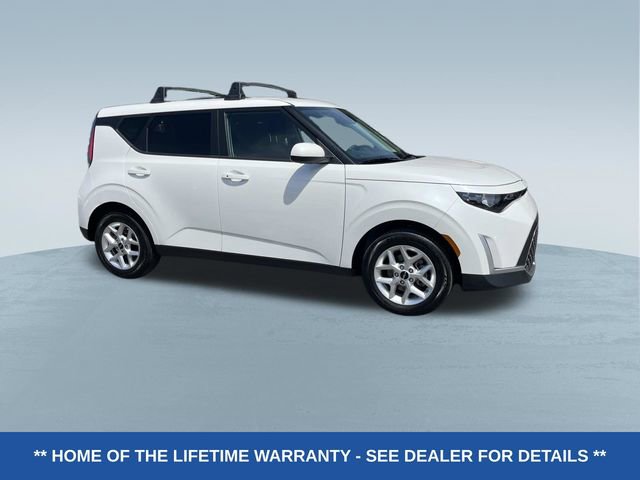 Used 2025 Kia Soul S FWD image 2