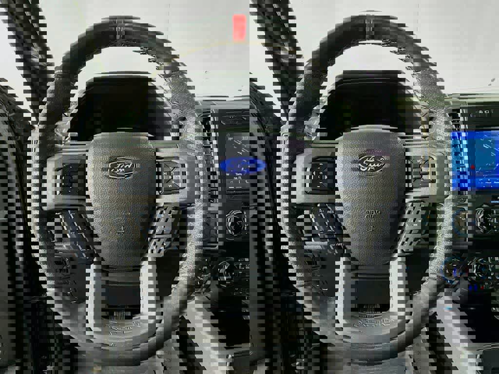 Certified 2019 Ford F150 Raptor w/ Equipment Group 802A Luxury image 18